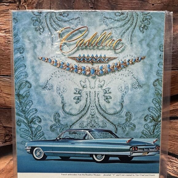 1961 Cadillac Ad Print Sixty-Two Coupe Van Cleef Arpels Jeweled V Crest Vintage - Picture 2 of 3